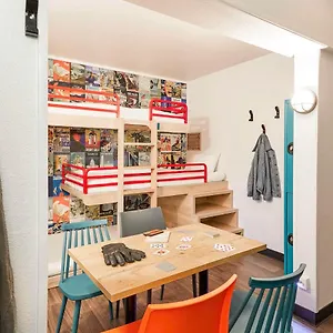 Hotel Hotelf1 Porte De Châtillon, Paris